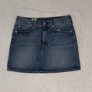 NWT Levi's Deconstructed Mini Skirt Light-Wash Denim